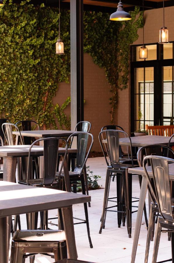 פולס צ'רץ' Meeting House Boutique Hotel מראה חיצוני תמונה